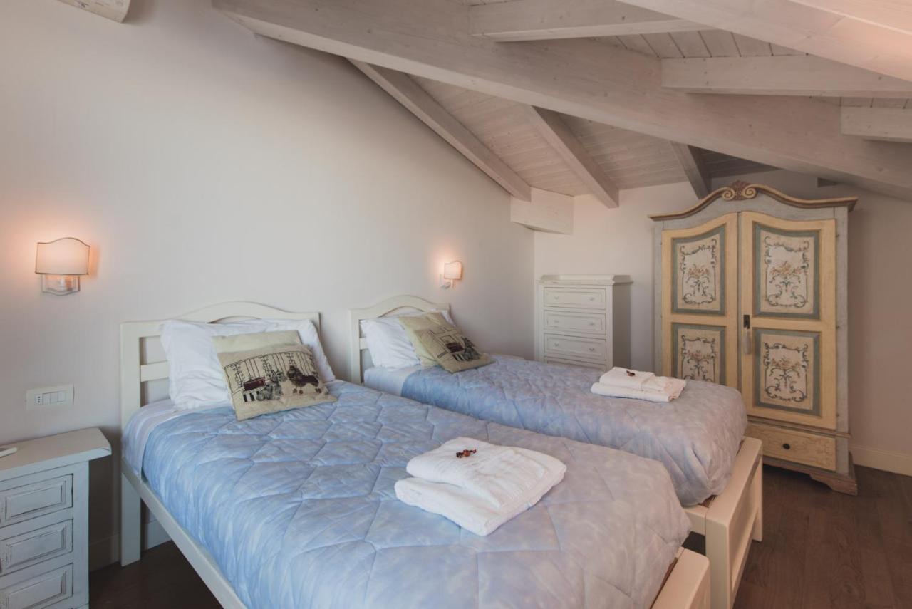 Villa Lilla Sulla Spiaggia Di San Vincenzo Luxury Kültér fotó