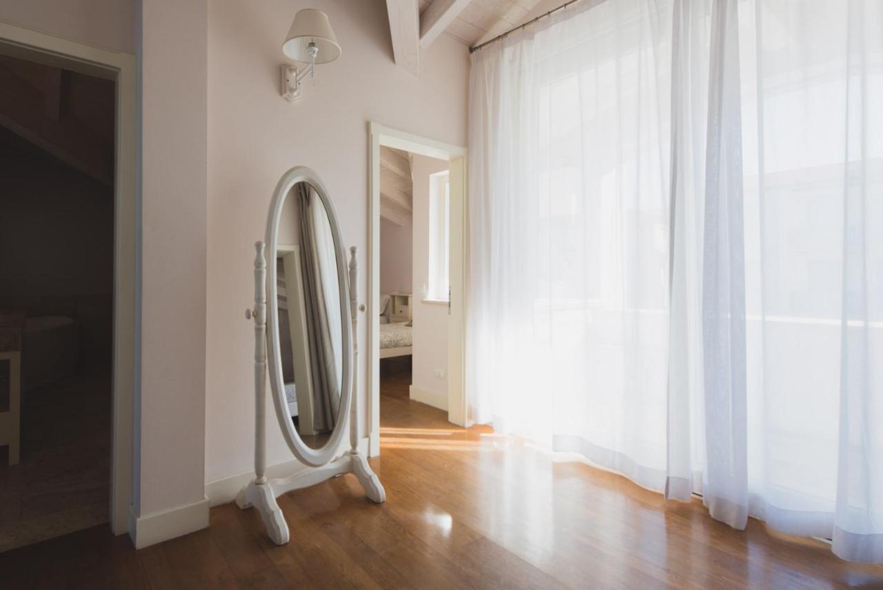 Villa Lilla Sulla Spiaggia Di San Vincenzo Luxury Kültér fotó